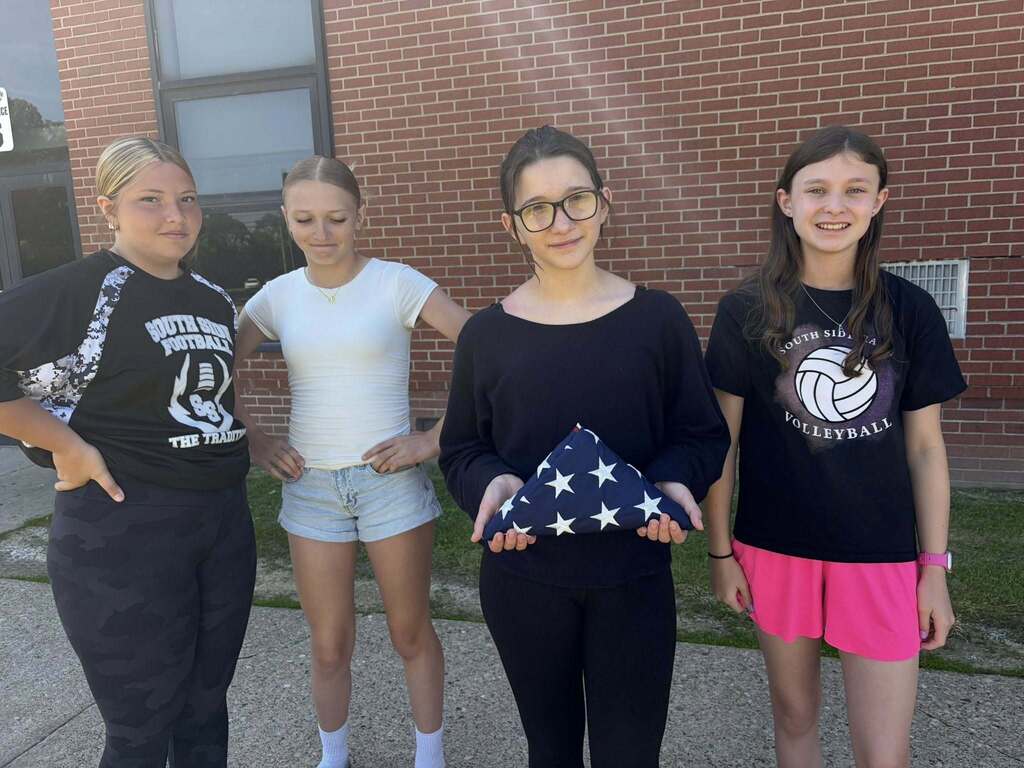 flag folding