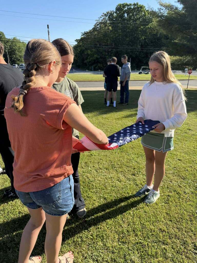 flag folding