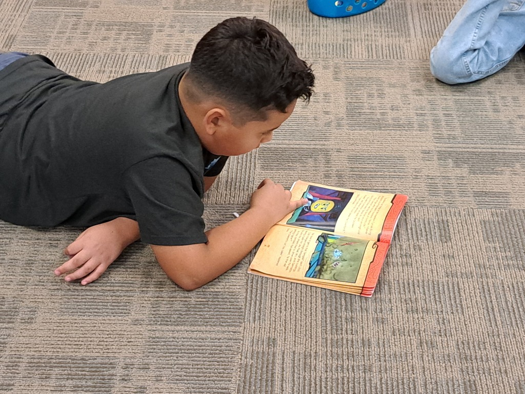 students reading books