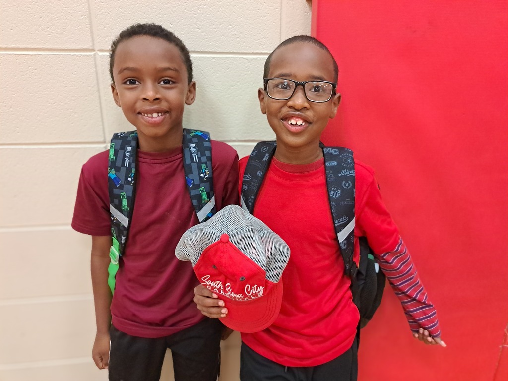 Pictures of kids dressed up for Homecoming