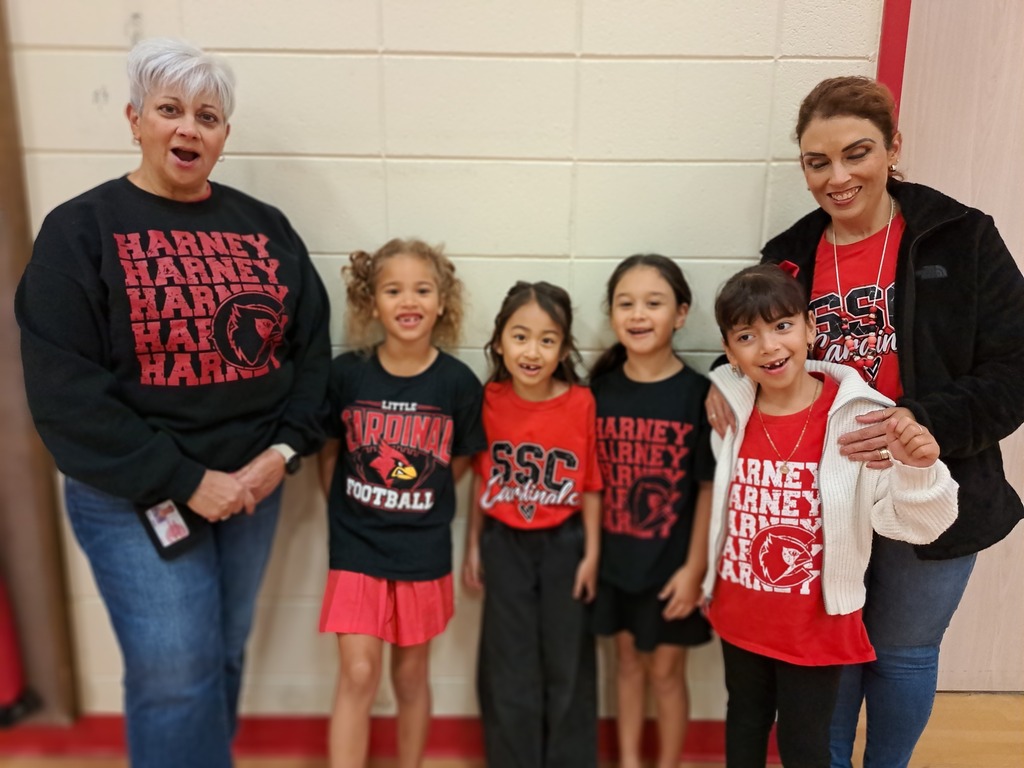Pictures of kids dressed up for Homecoming