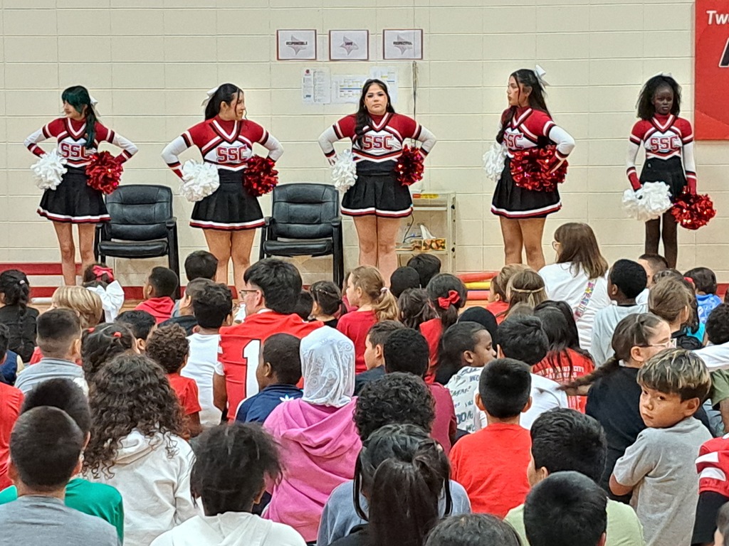 Photo of Homecoming Assembly