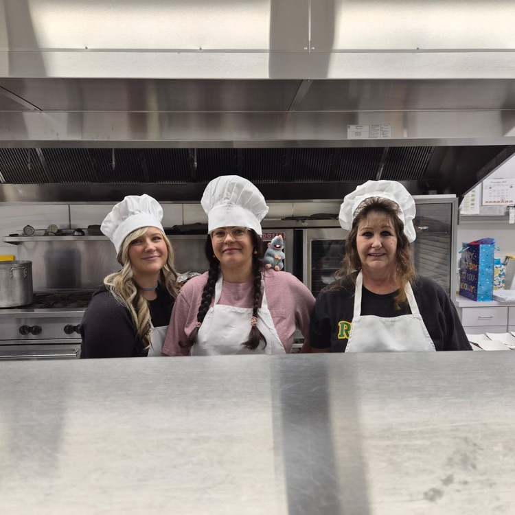 lunch ladies as chefs