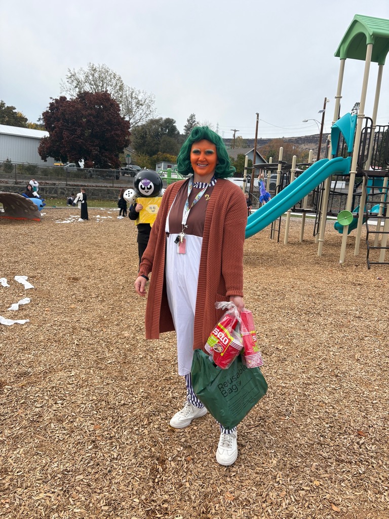 Oompa Loompa's were spotted on the playground!