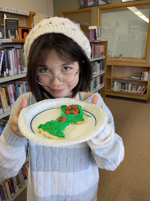 ICC Club Cookies decorating