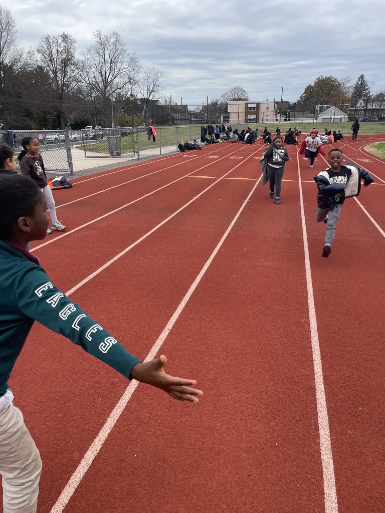 Students participating in turkey trot