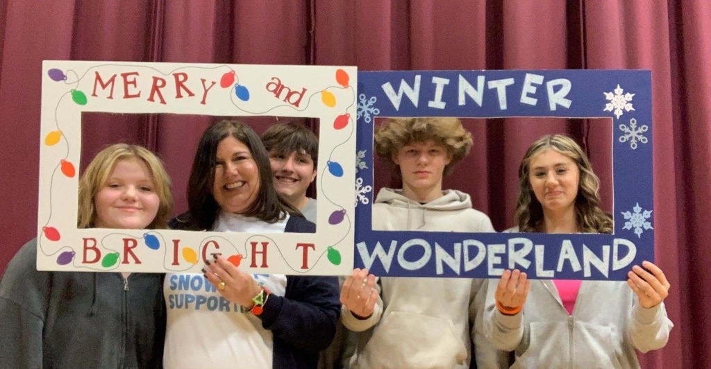 Holiday Spirit Week