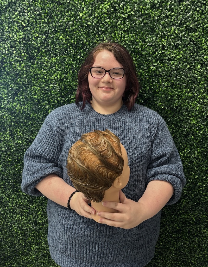 FINGER WAVE PERFECTION! Look at this beautiful finger wave! Shelby Speer, a Madison Cosmetology student, absolutely nailed this classic technique on her very first try! The precision, smoothness, and attention to detail are what it’s all about! So proud to see our students mastering their skills and showcasing their talent!