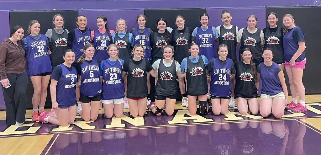 girls basketball team practice