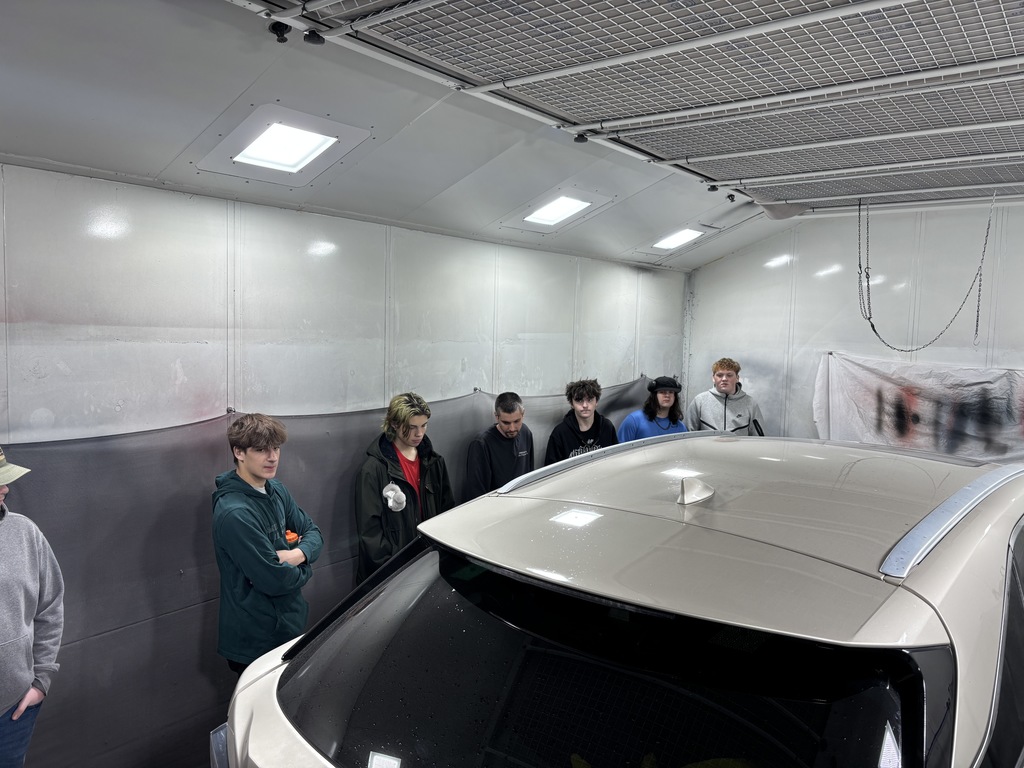 Students visit Precision Autocraft