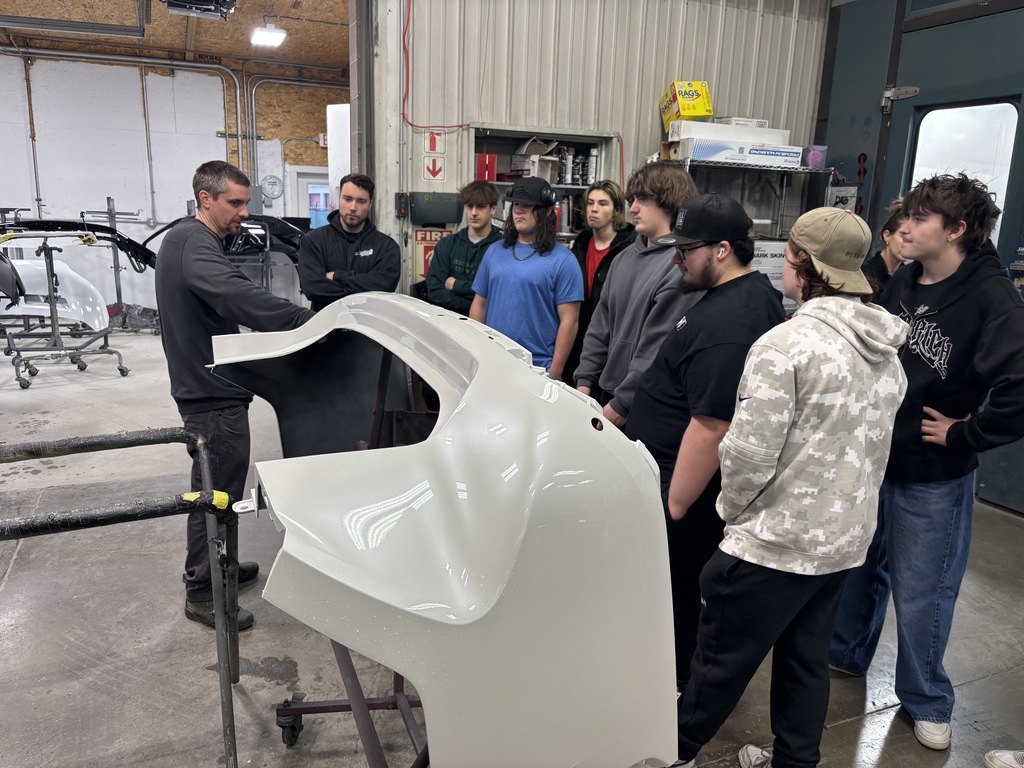 Students visit Precision Autocraft