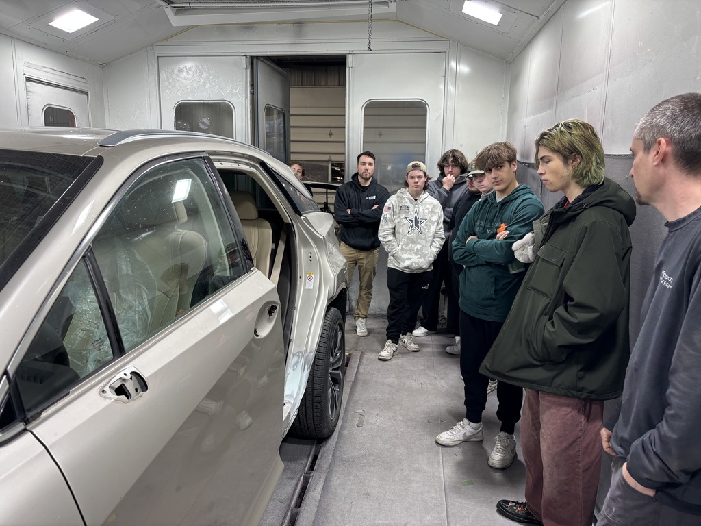 Students visit Precision Autocraft