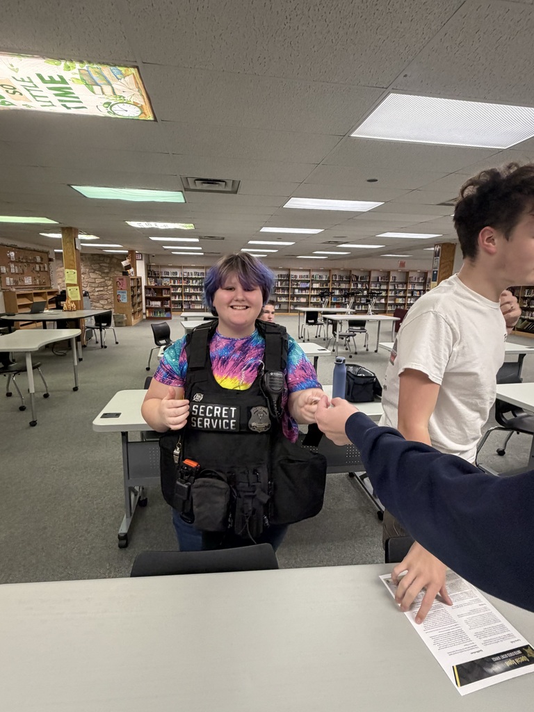 photos of students learning about career