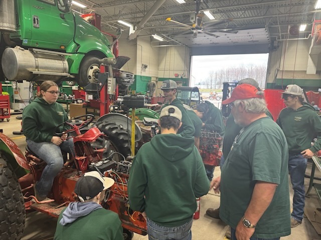 AGRICULTURAL/INDUSTRIAL MECHANICS