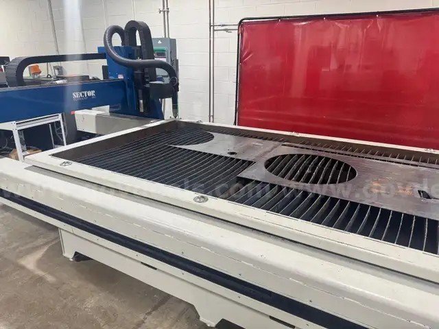 CNC Plasma Cutting Table