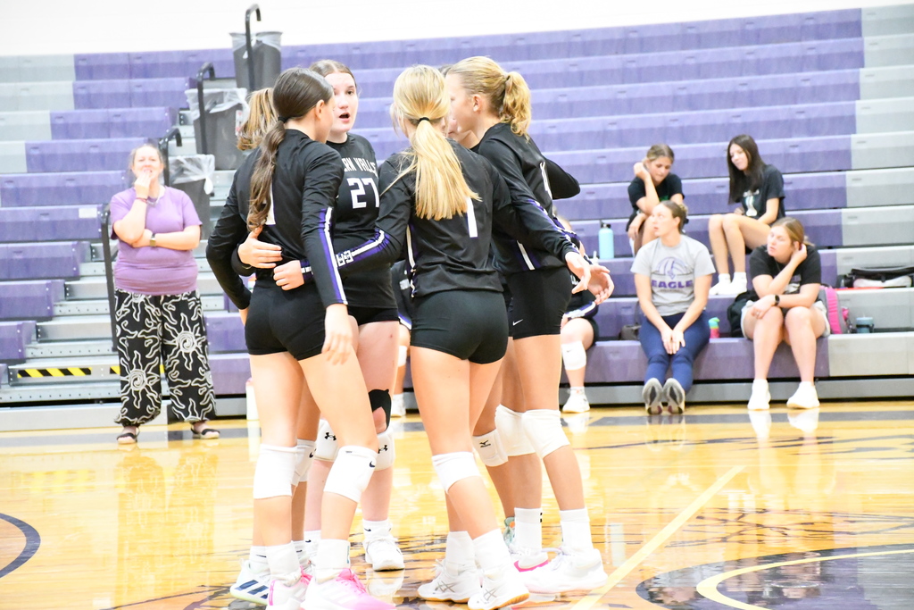 JV huddle