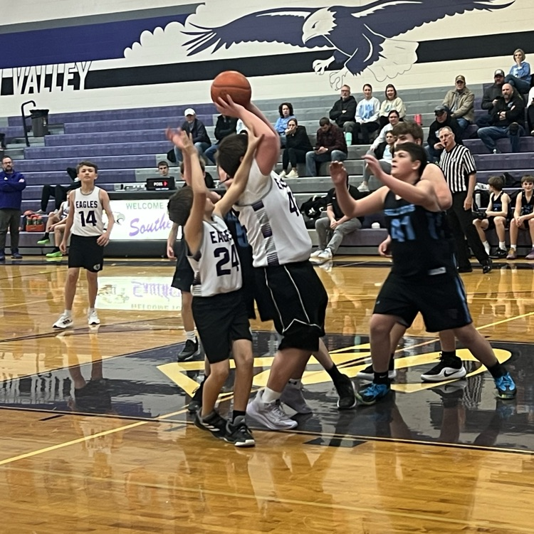 Eagles crashing the offensive glass looking to get a rebound