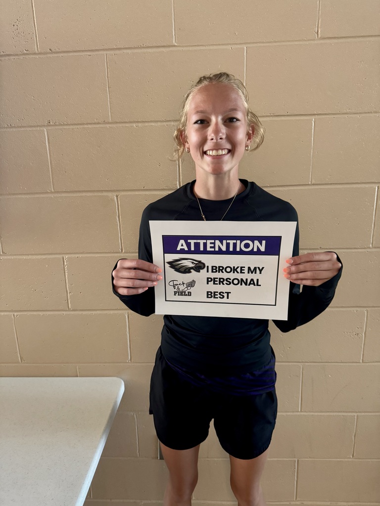 Haisley McQuiston  broke her PR in the 200 with a time of 28.20 seconds
