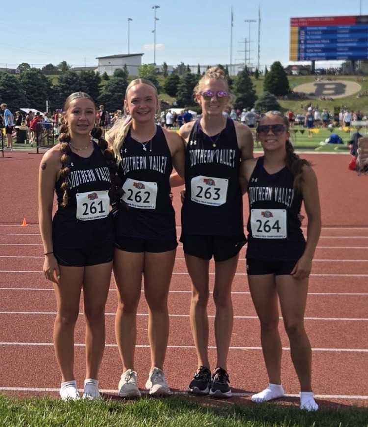 girls 4x4 team