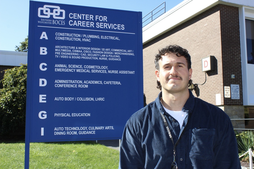 Anthony Ferdinandi is the new Science Consultant Teacher at the Center for Career Services.