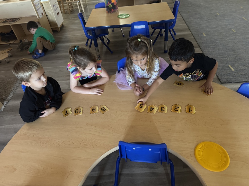 children putting numbers in order