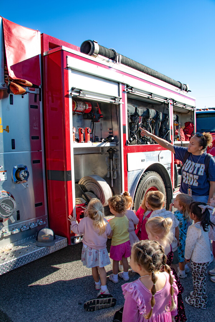 preschoolers with fire fighters