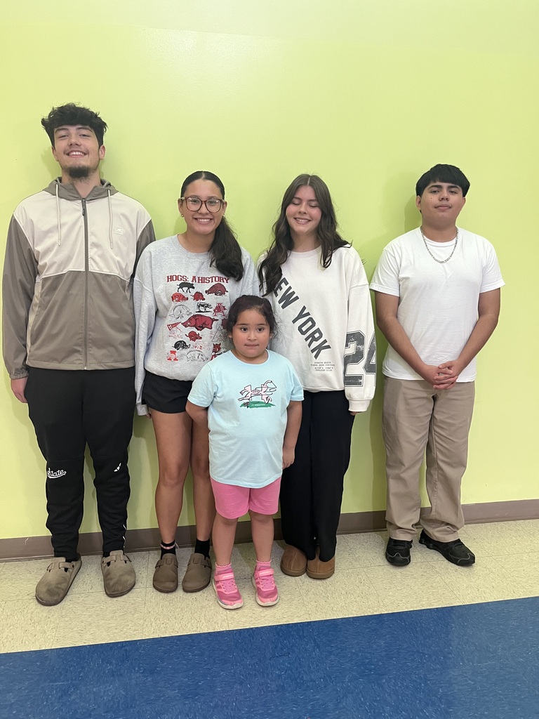spanish club and young girl