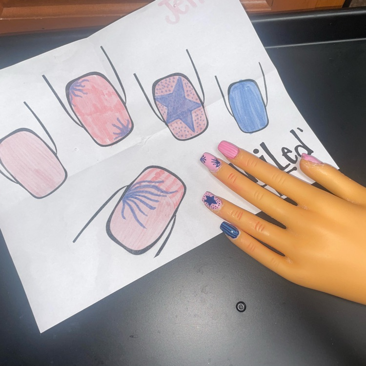 nails