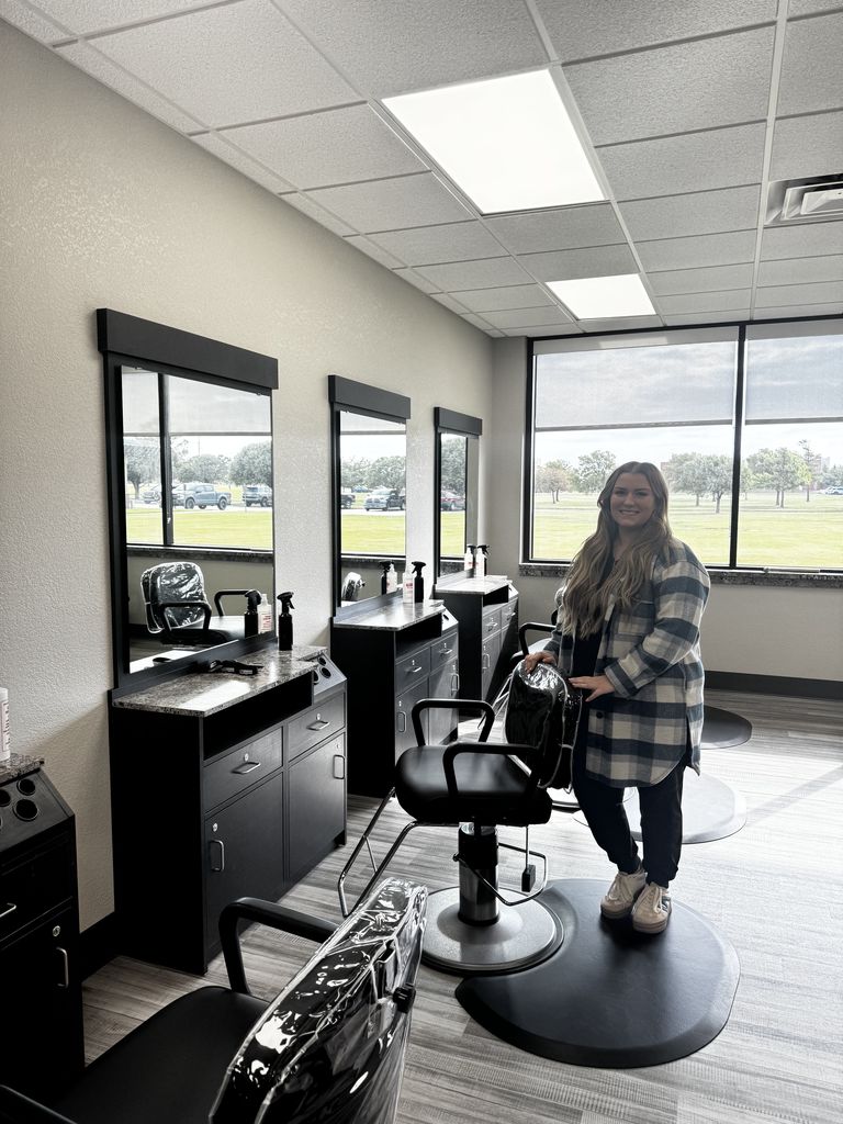 Cosmetology Student
