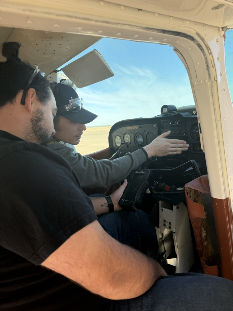 Students warming Aircraft up