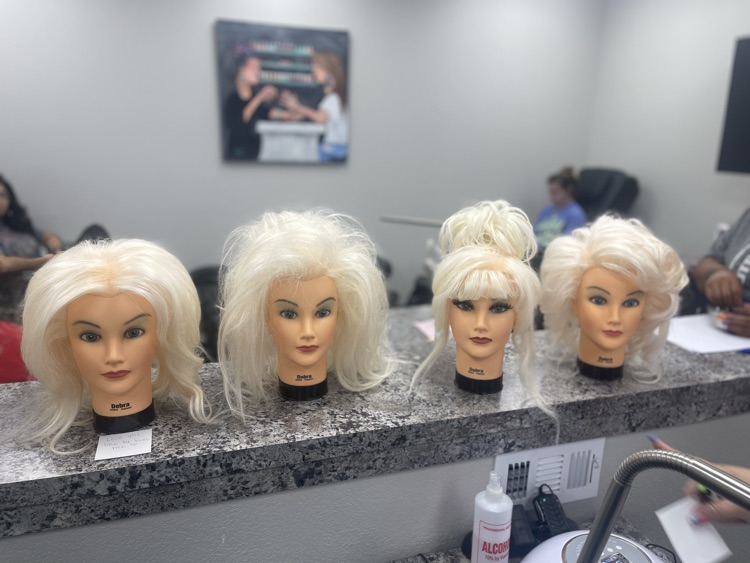 dolly inspired hairstyles