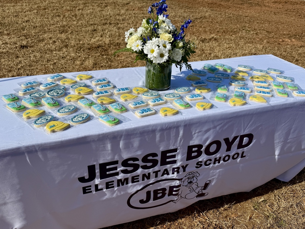 The Jesse Boyd PTO provided construction and school-themed cookies and flowers