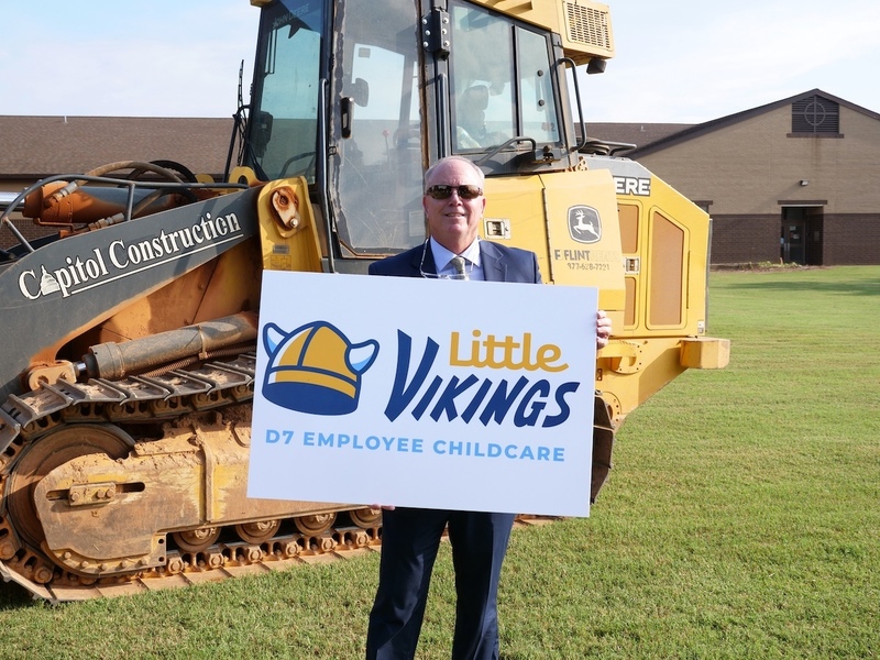 Little Vikings Childcare sign