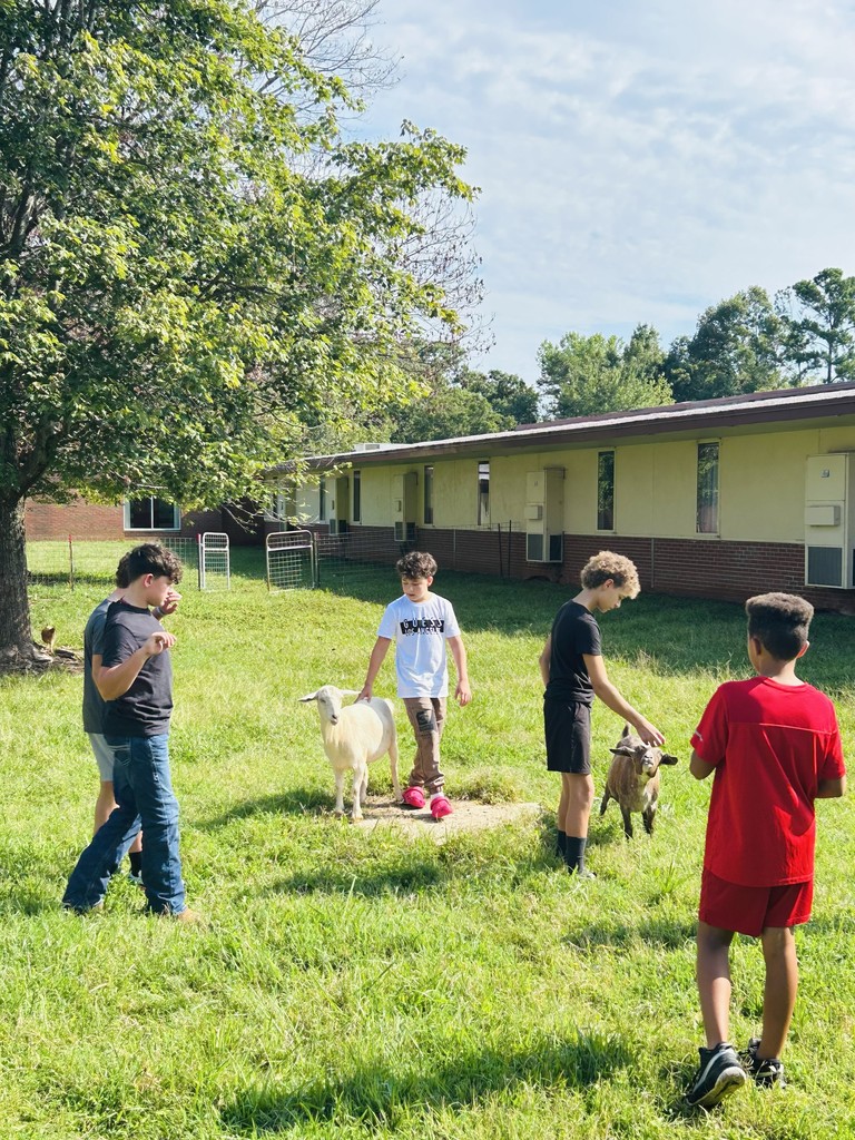 LMS Ag-Ed students