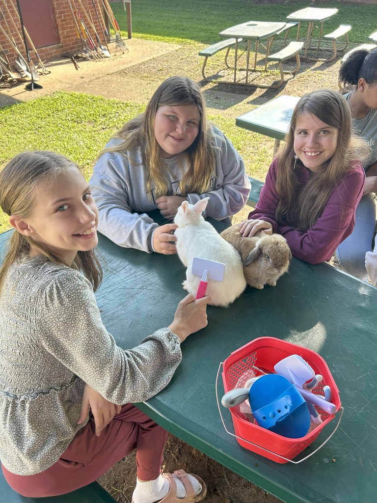 LMS Ag-Ed students