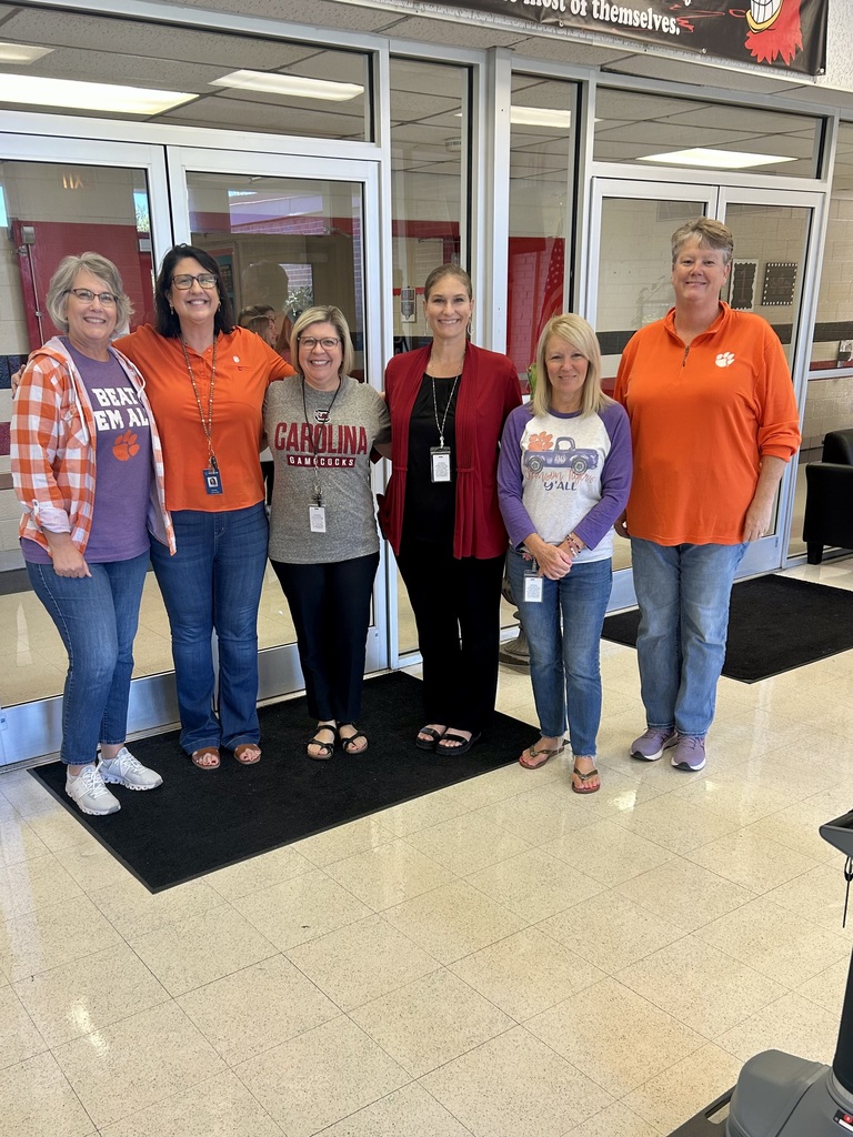 LMS College Colors Day