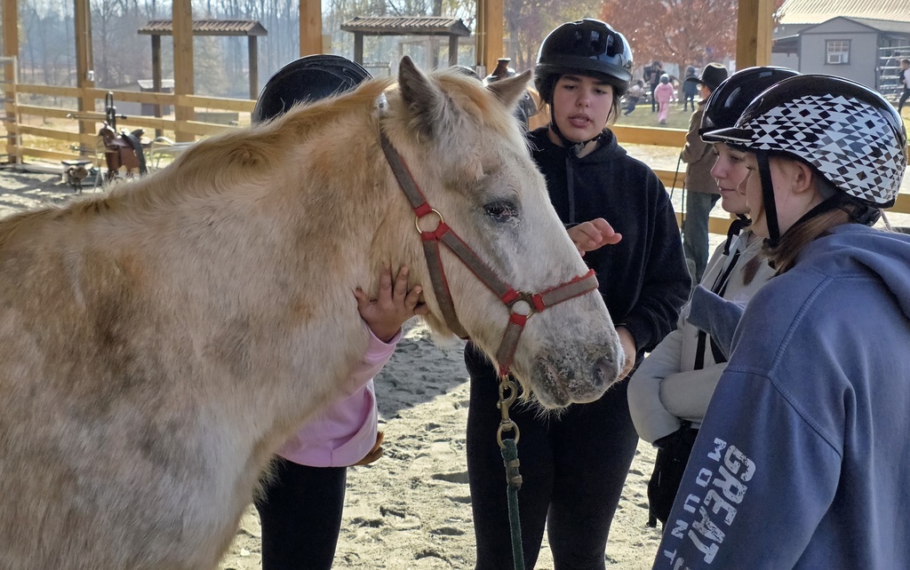 LMS basketball at Hope Remains Youth Ranch