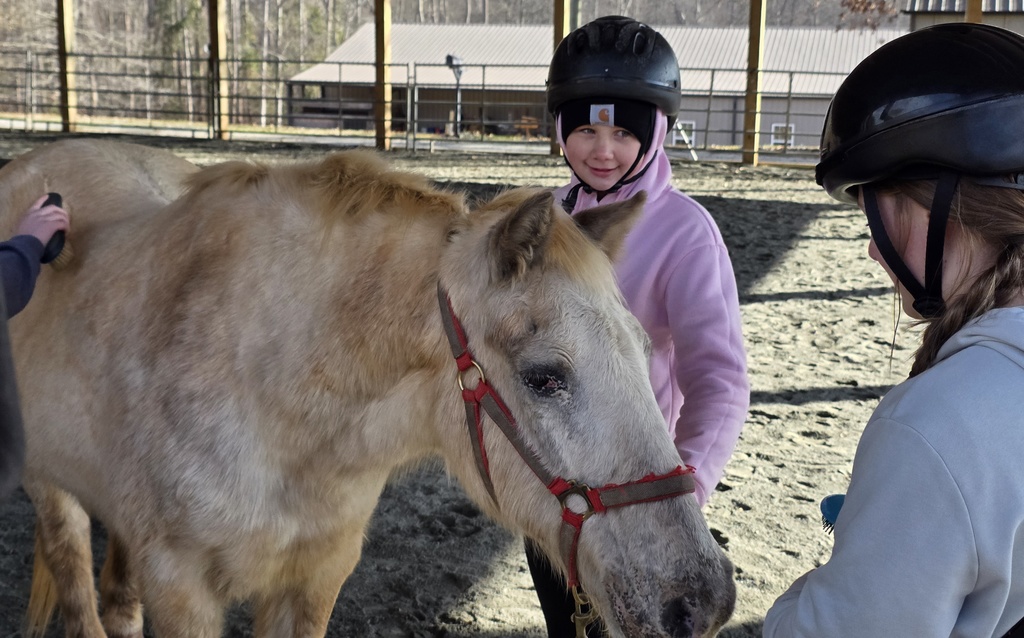 LMS basketball at Hope Remains Youth Ranch