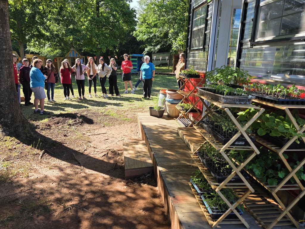 LMS 7th graders visit Hope Remains Ranch