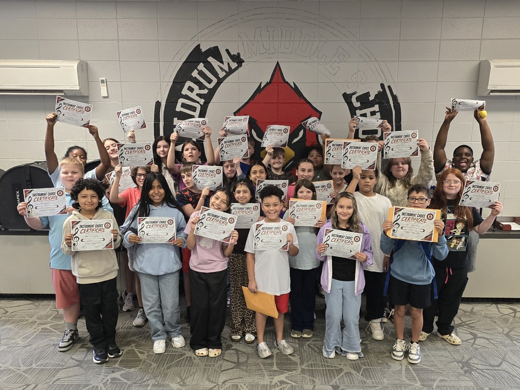 LMS visual arts students