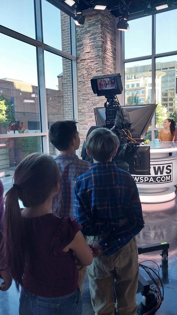 Cannons Elementary News Crew Visits WSPA 7 Your Carolina
