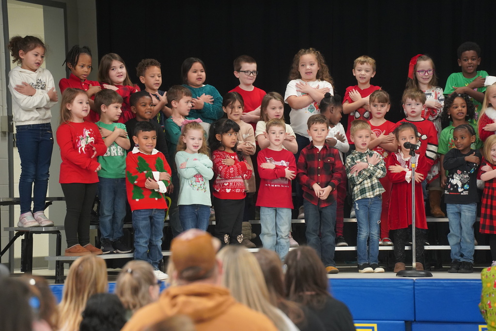 Cowpens Elementary School's 5K Christmas Play
