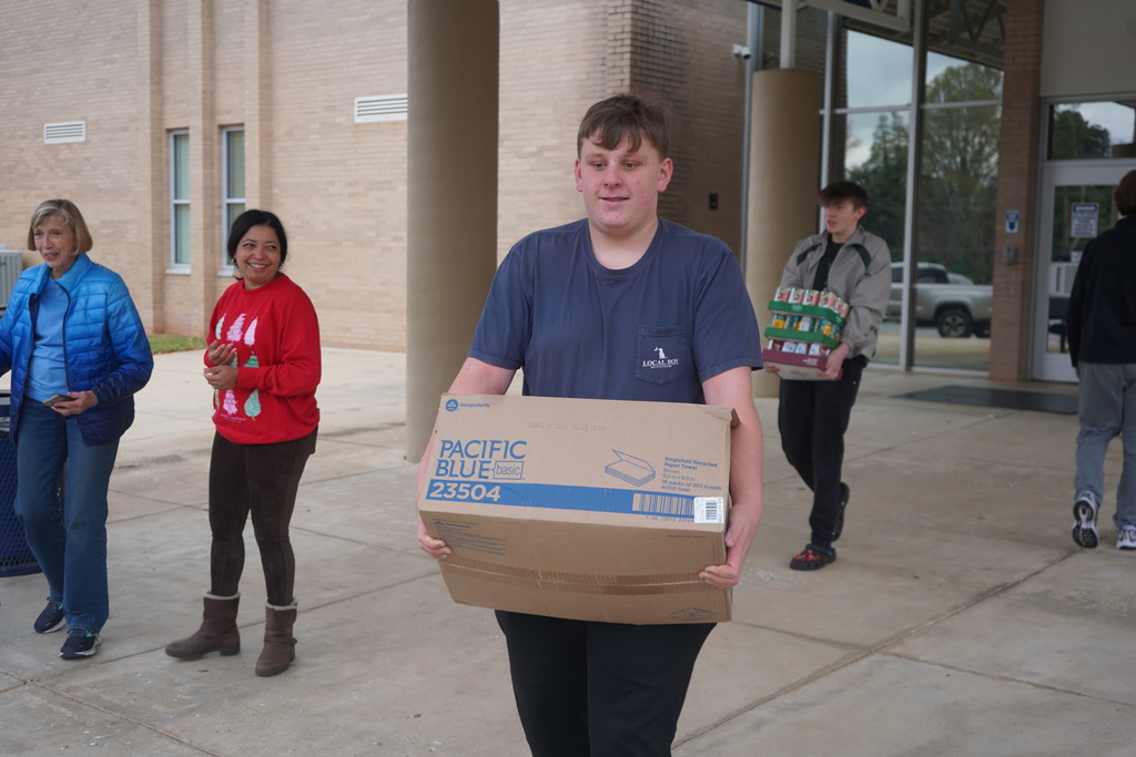 Broome High School students and staff donated nearly 3,000 canned goods to help D3 communities
