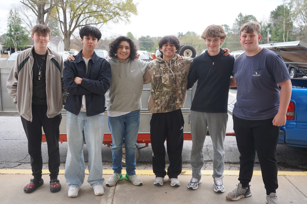 Broome High School students and staff donated nearly 3,000 canned goods to help D3 communities