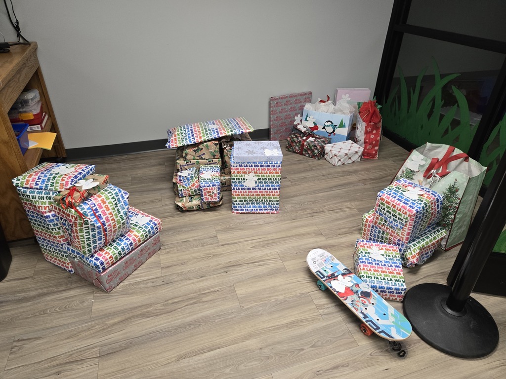 Christmas Assistance 2025 helps provide gifts for 650 District Three students