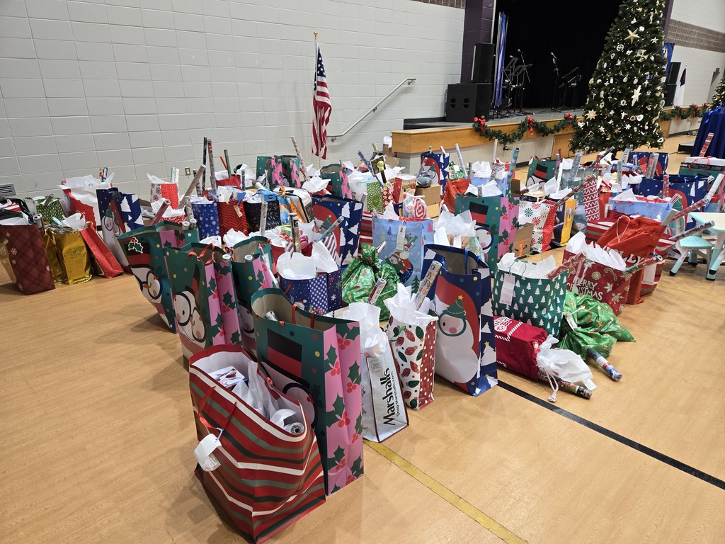 Christmas Assistance 2025 helps provide gifts for 650 District Three students