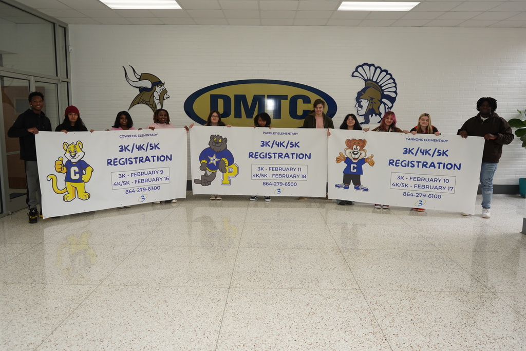 Daniel Morgan Technology Center students in Mrs. Hollie Pennington's Graphic Communications Class made 3K/4K/5K Registration Banners!