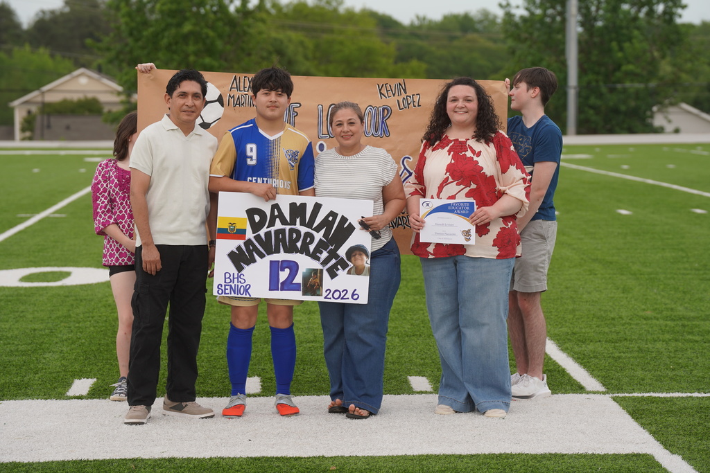 Boys Soccer Senior Night! 📸⚽️  Congratulations to seniors Thad Lyda, Kevin Lopez, Roger McGee, Erick Navarette, Damian Navarette, Gabin Delgado, and Alexis Martinez-Lopez! Thank you for your commitment to Broome Soccer!
