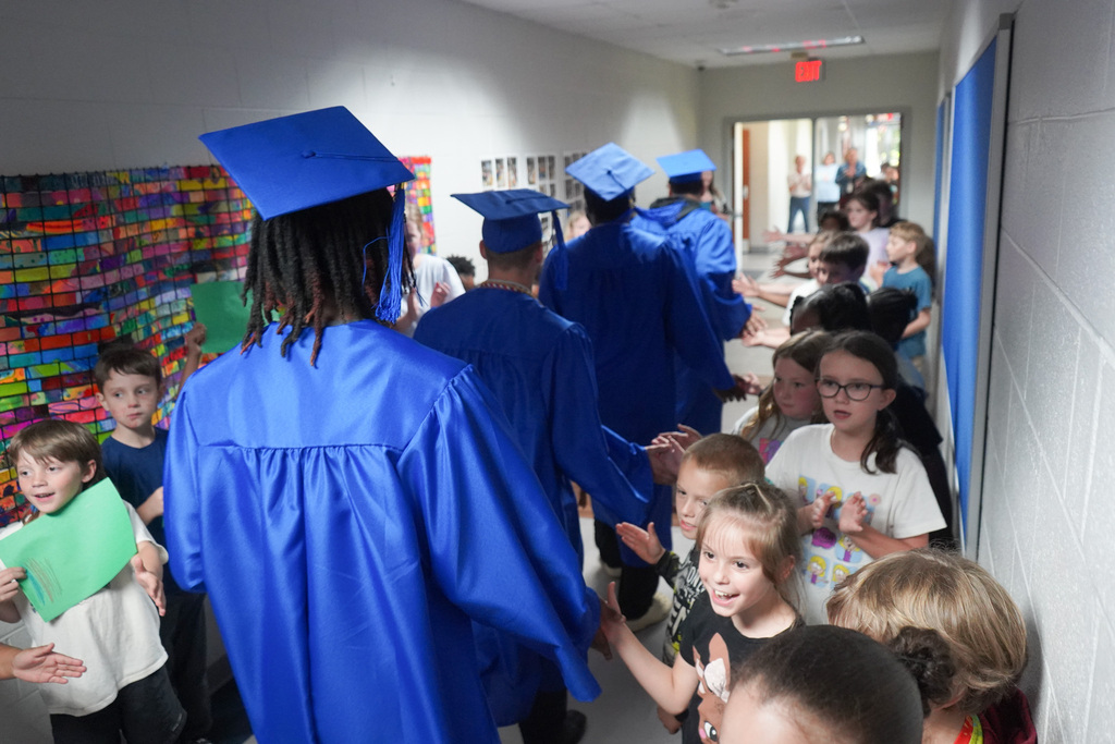 D3 Grad Walks