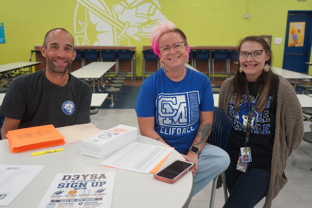 2026-27 In-Person Registration Photos